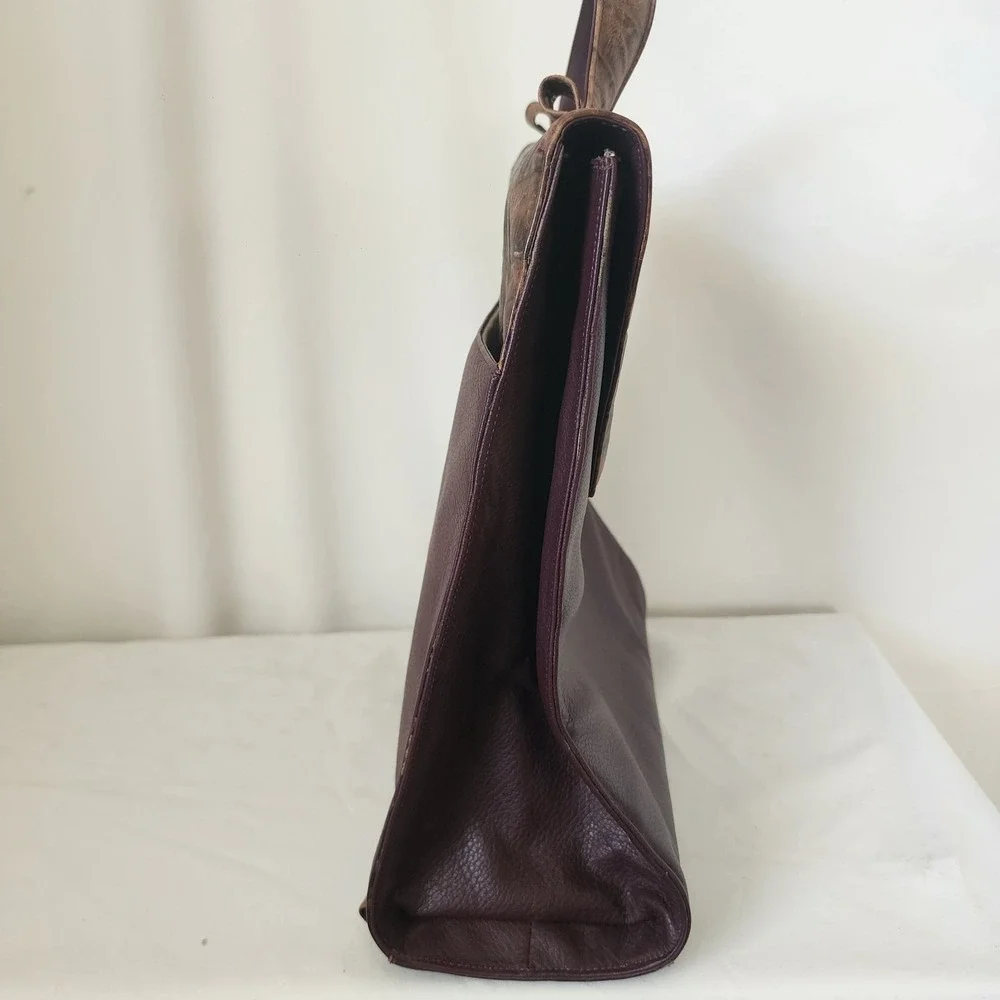 Anne Sylvain Brown Leather Alligator Skin Handheld Bag Made in USA